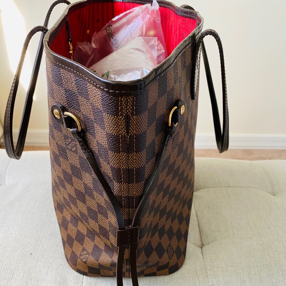 Louis Vuitton Damier Ebene Neverfull - Picture 8 of 16